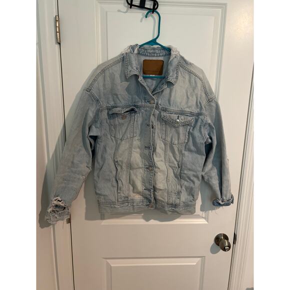 American Eagle Outfitters Jackets & Blazers - American Eagle Heavily Distressed Denim Jacket – Size Small